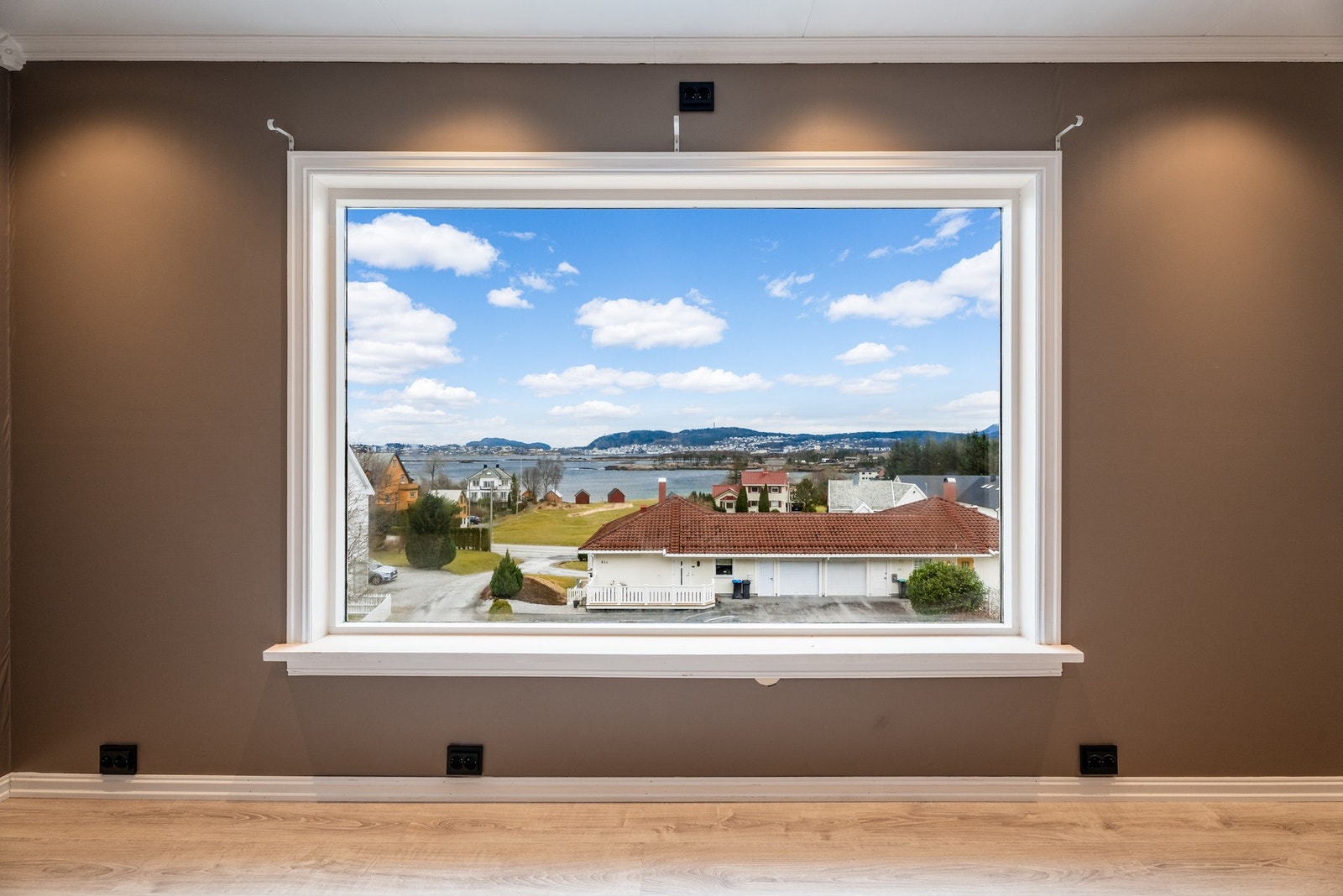Leiligheten ligger i toppetasjen og har flott utsikt. Galleribilde