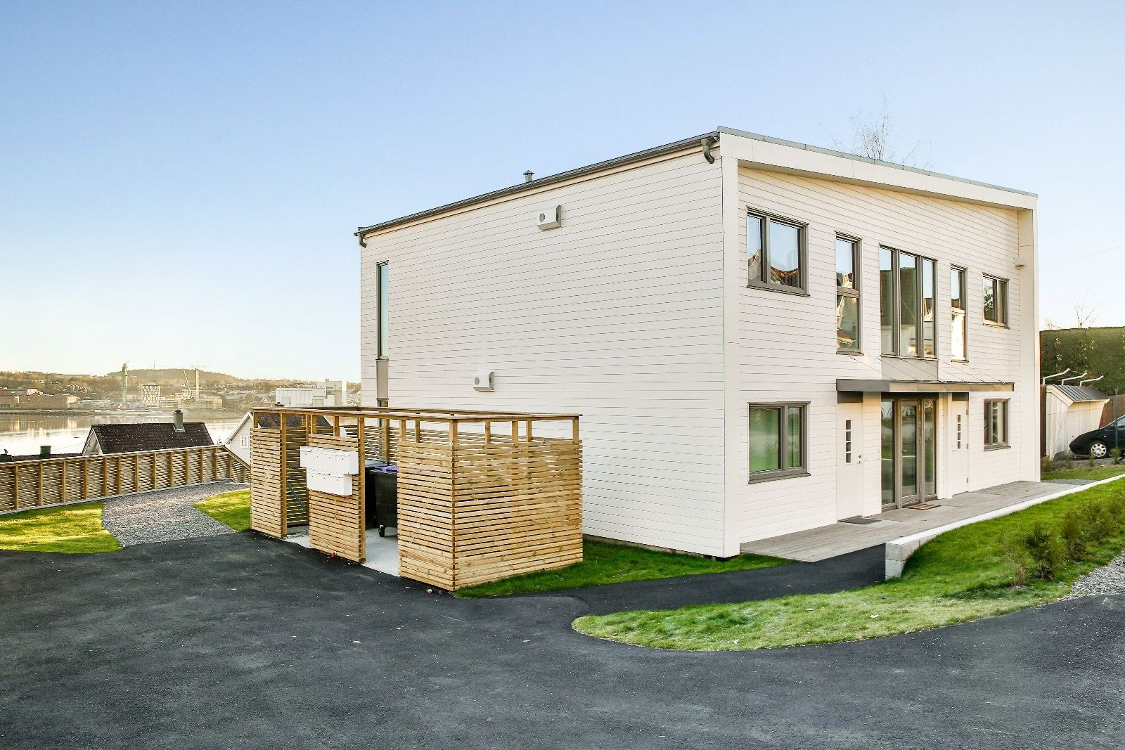 Fasade Krossern 13 Galleribilde
