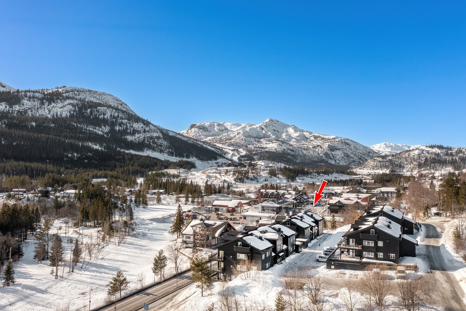 Fantastisk beliggenhet i Hemsedal sentrum. Galleribilde