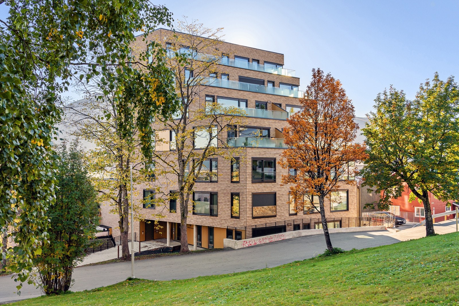 Lekker leilighet med stilrene og elegante detaljer beliggende et steinkast fra sentrum!