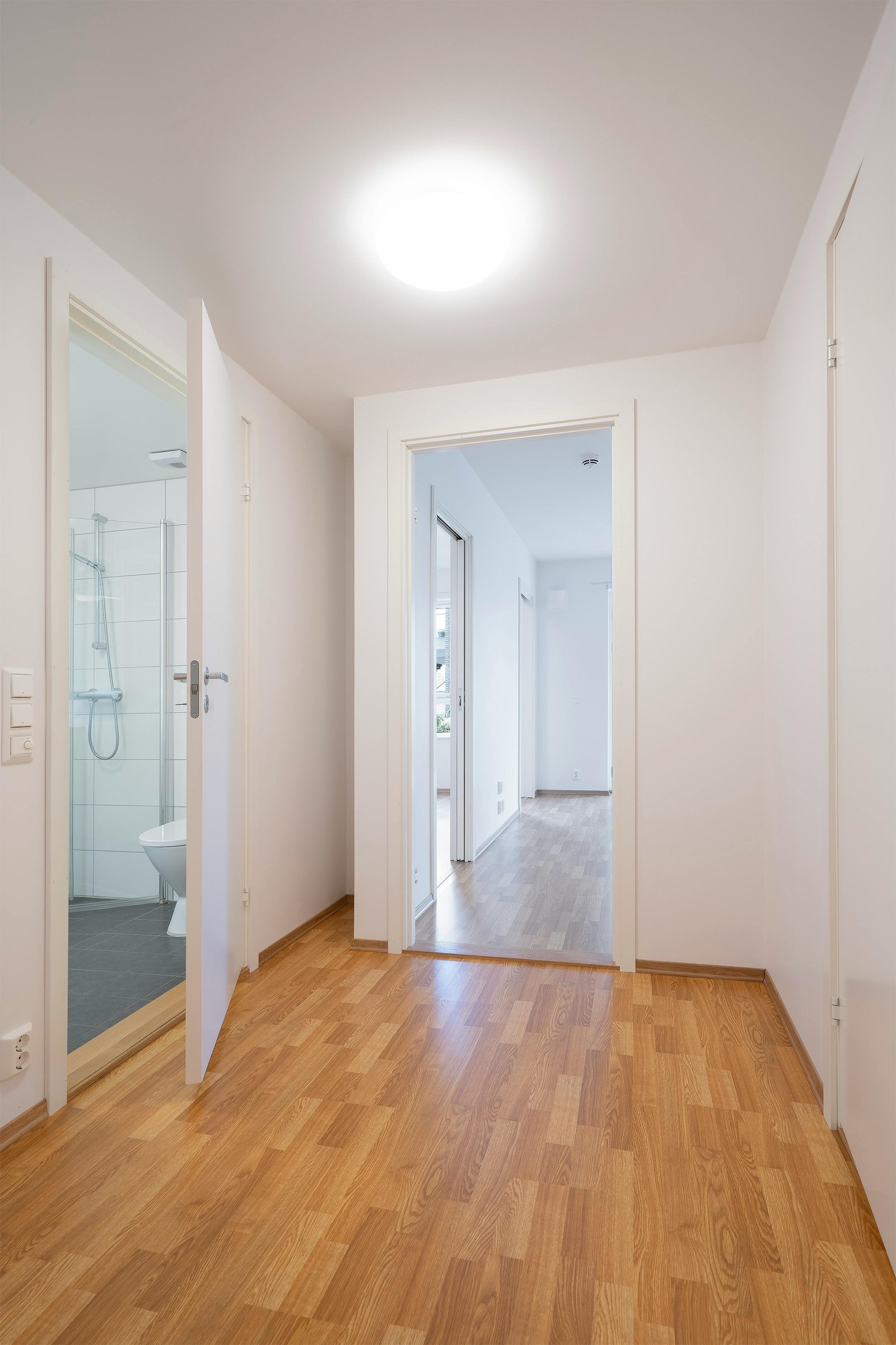 Fra gangen og mot stuen Galleribilde