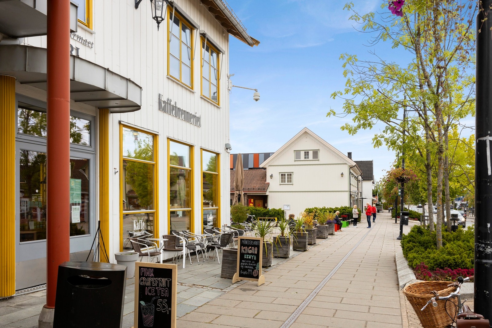 Koselige kafeer og spisesteder i nærområdet Galleribilde