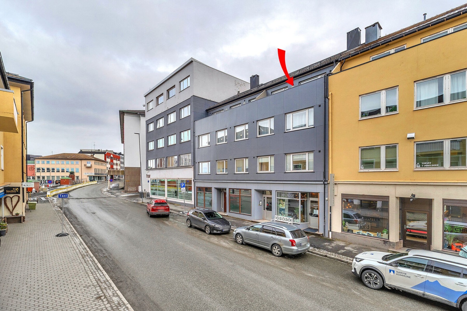 Velkommen till Dronningens gate 48! Galleribilde
