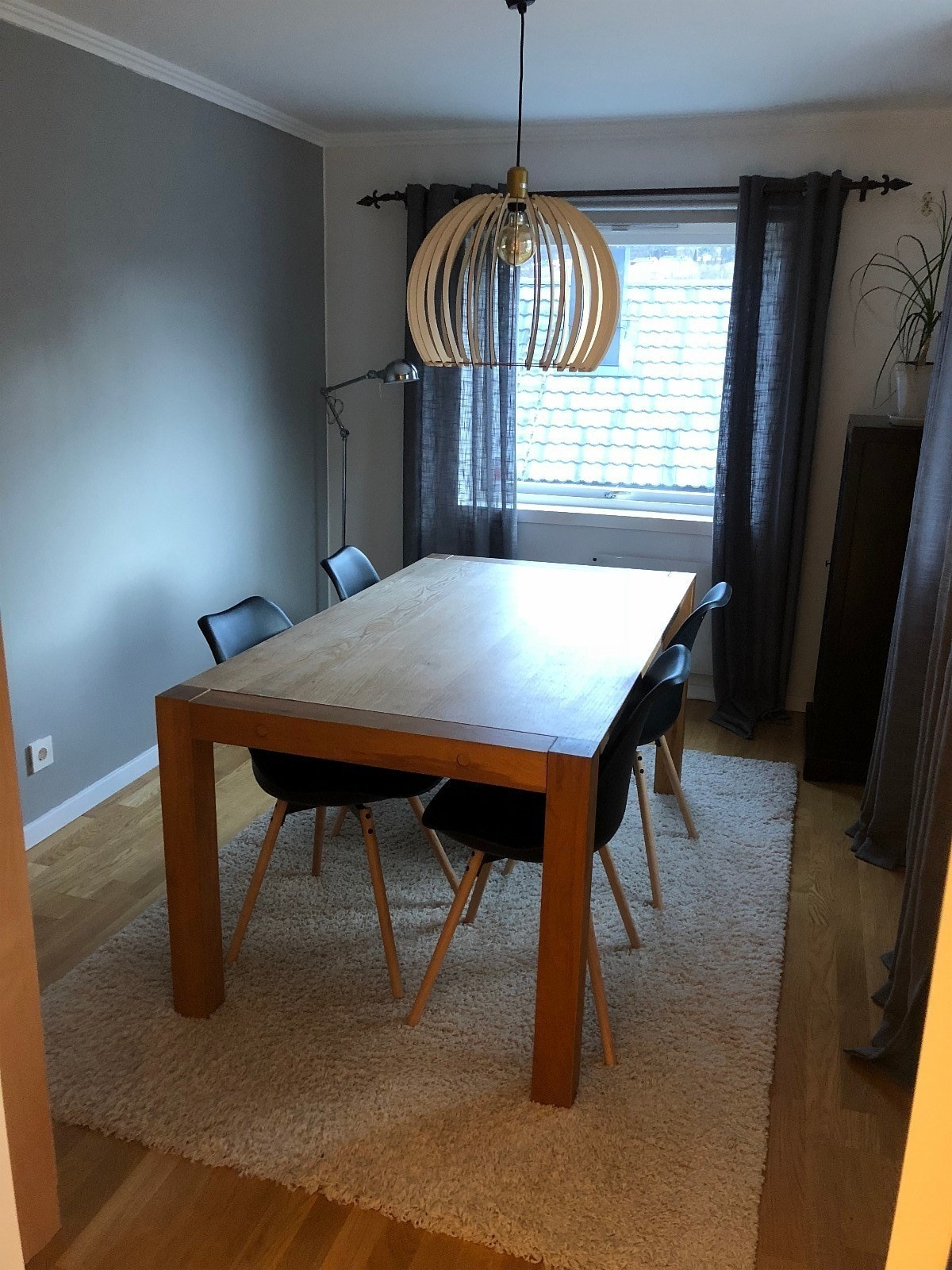 Soverom nr 5 eller spisestue. idag er det soverom. Galleribilde
