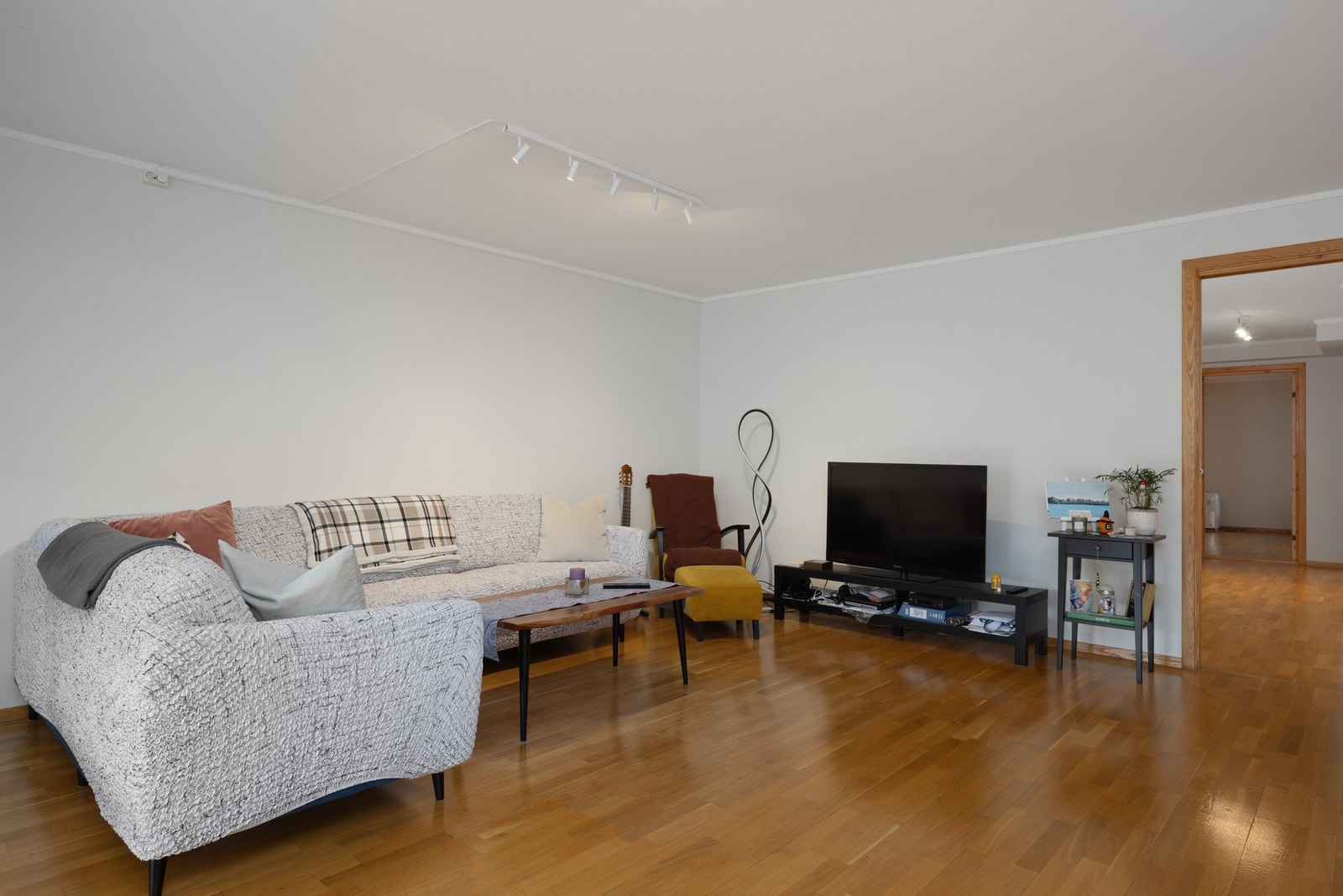 God plass til sofagruppe. Galleribilde