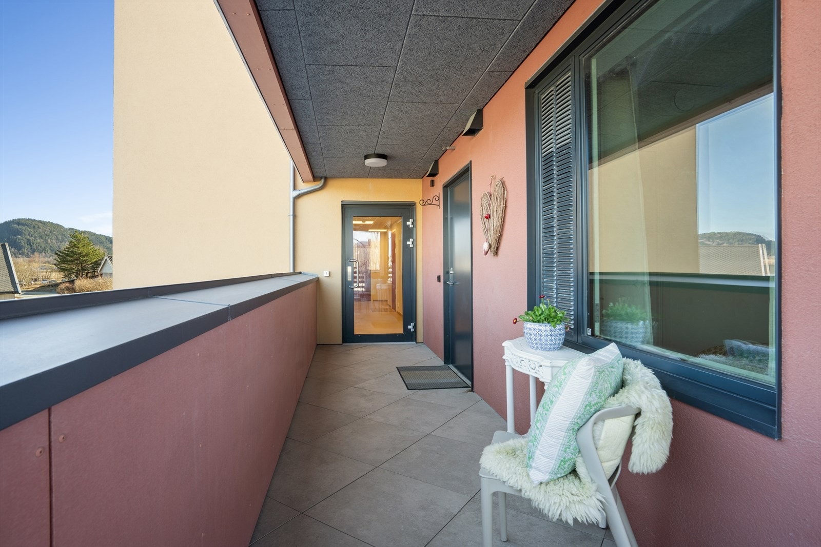 Koselig inngangsparti. Galleribilde