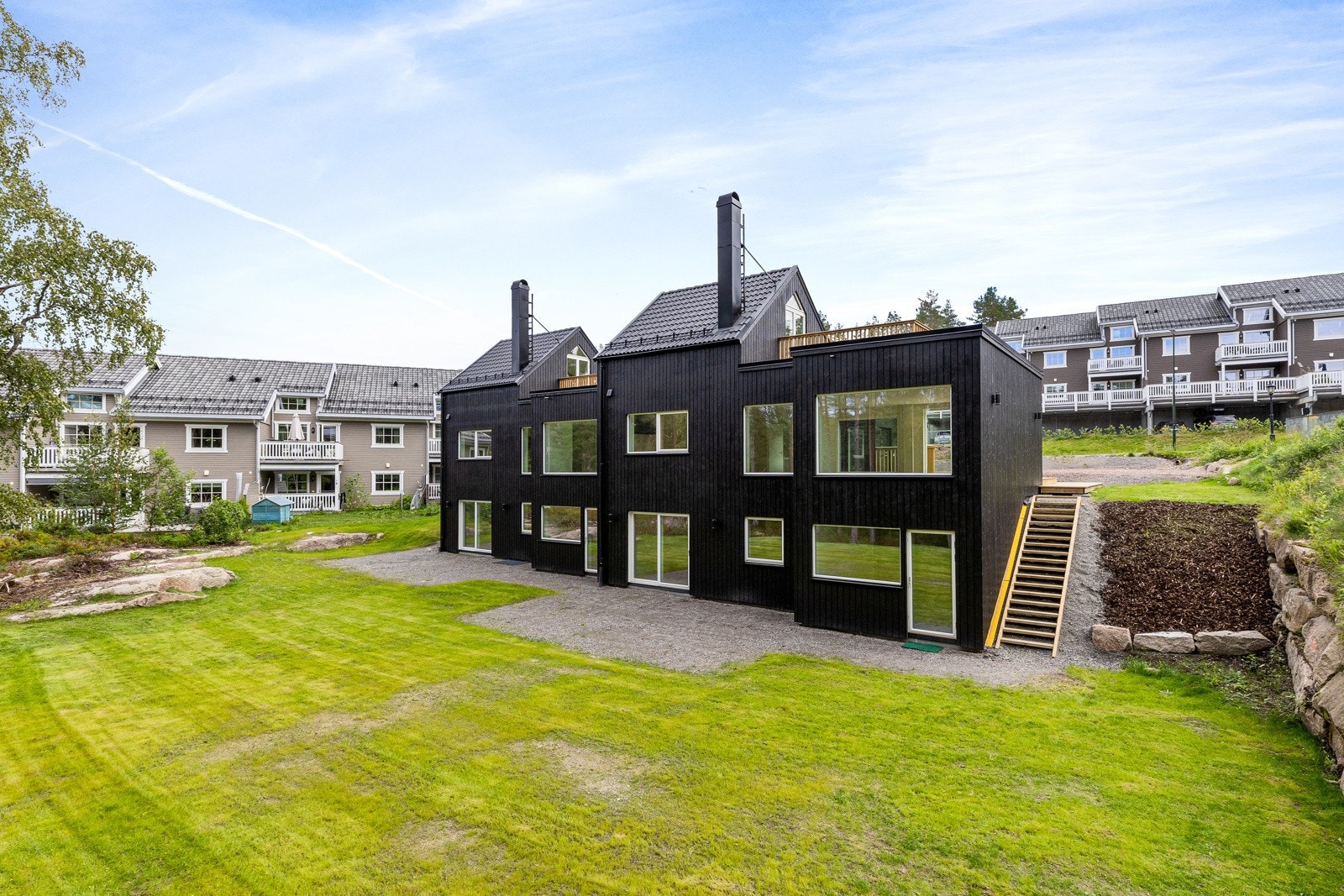 Hagen byr på rikelig med boltreplass for de minste, og legger til rette for lek og aktiviteter året rundt Galleribilde