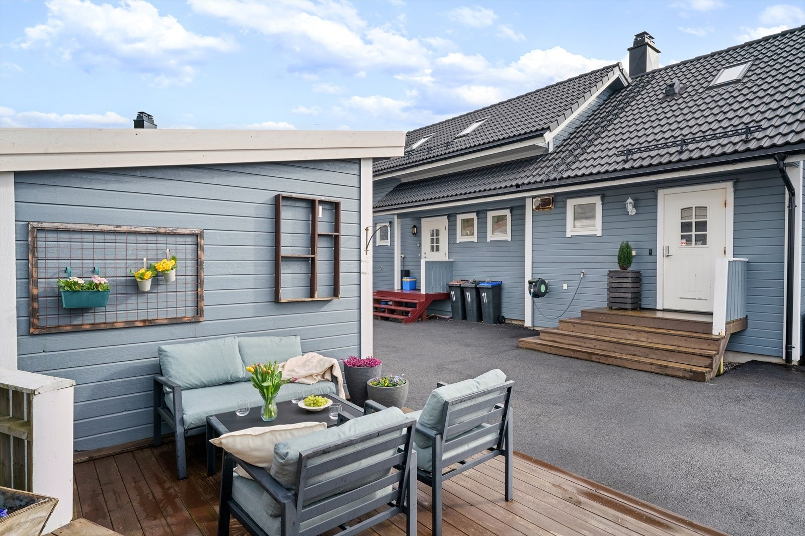 - Boligen har et BRA-i på 94m² fordelt over 2 plan - Galleribilde