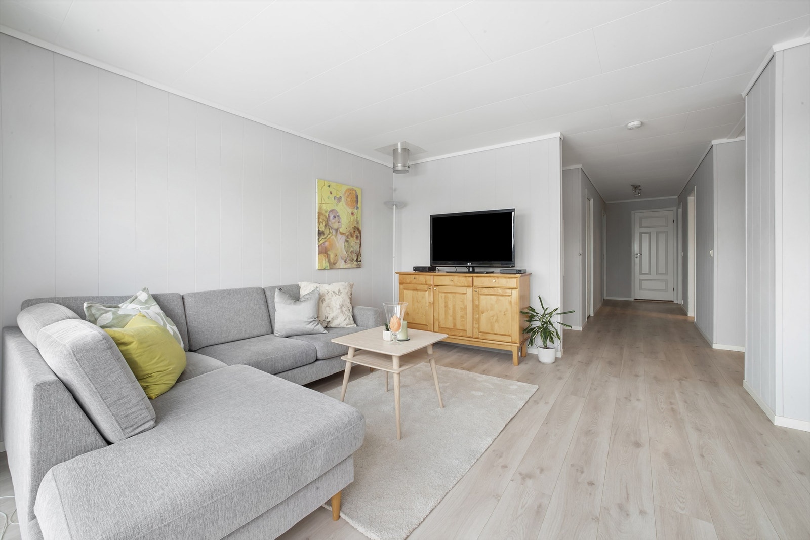I stuen er det muligheter for å montere peis Galleribilde