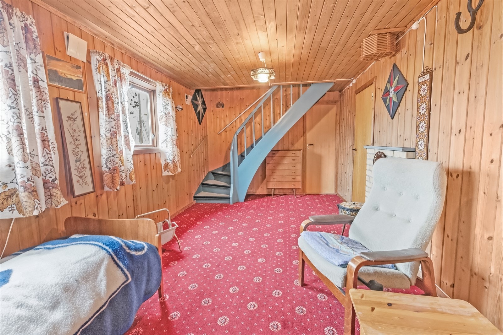 Kjellerstue med god størrelse. Galleribilde