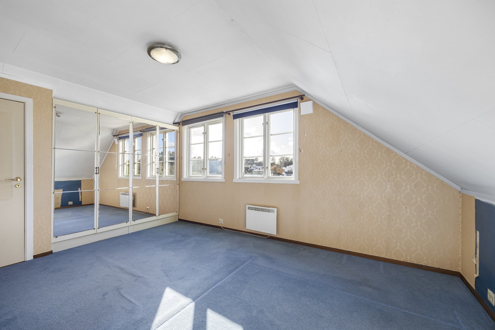 Det er totalt 3 soverom i boligen. Galleribilde