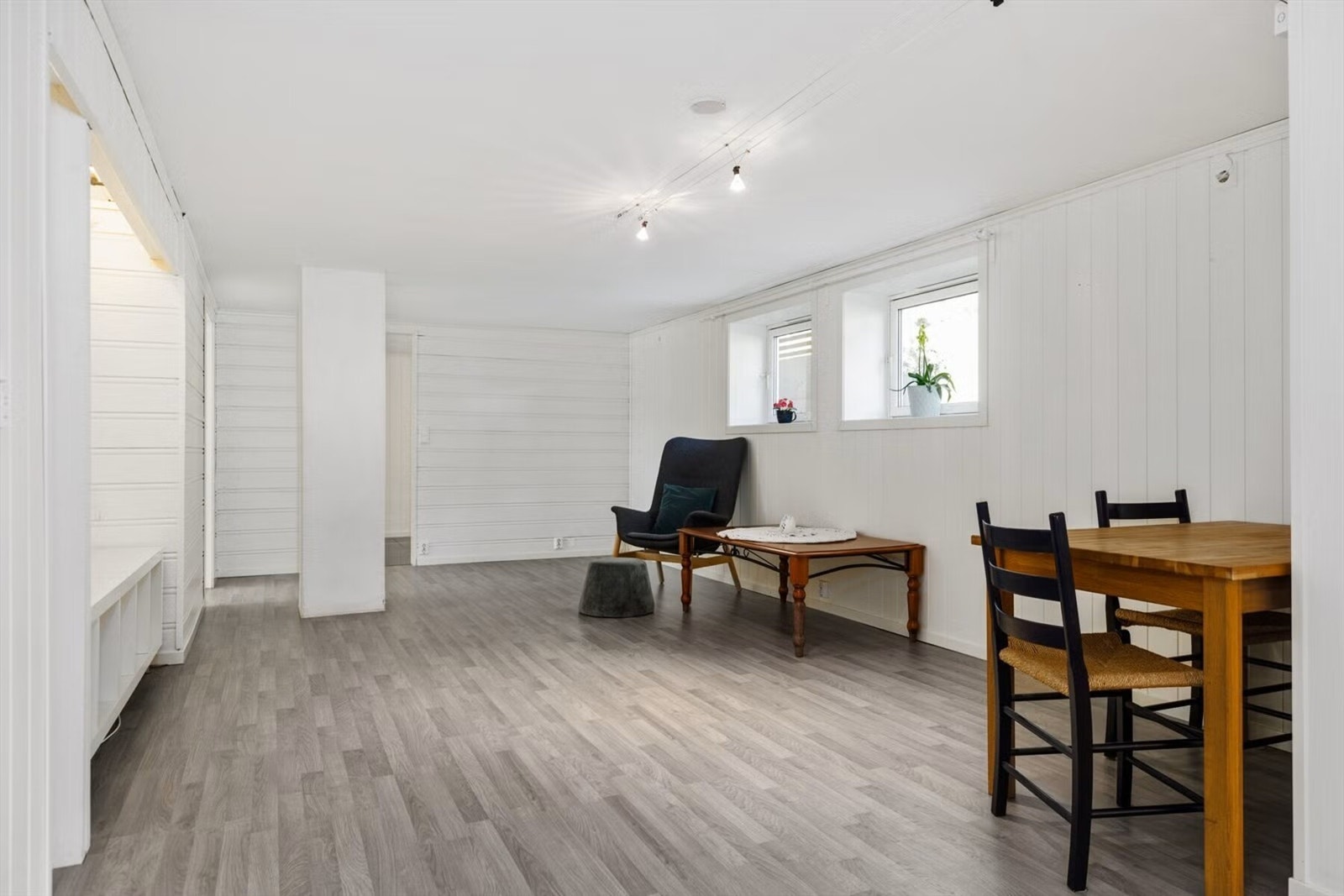 I underetasjen er det innredet egen leilighet (som ikke er omsøkt hos Melhus kommune). Galleribilde