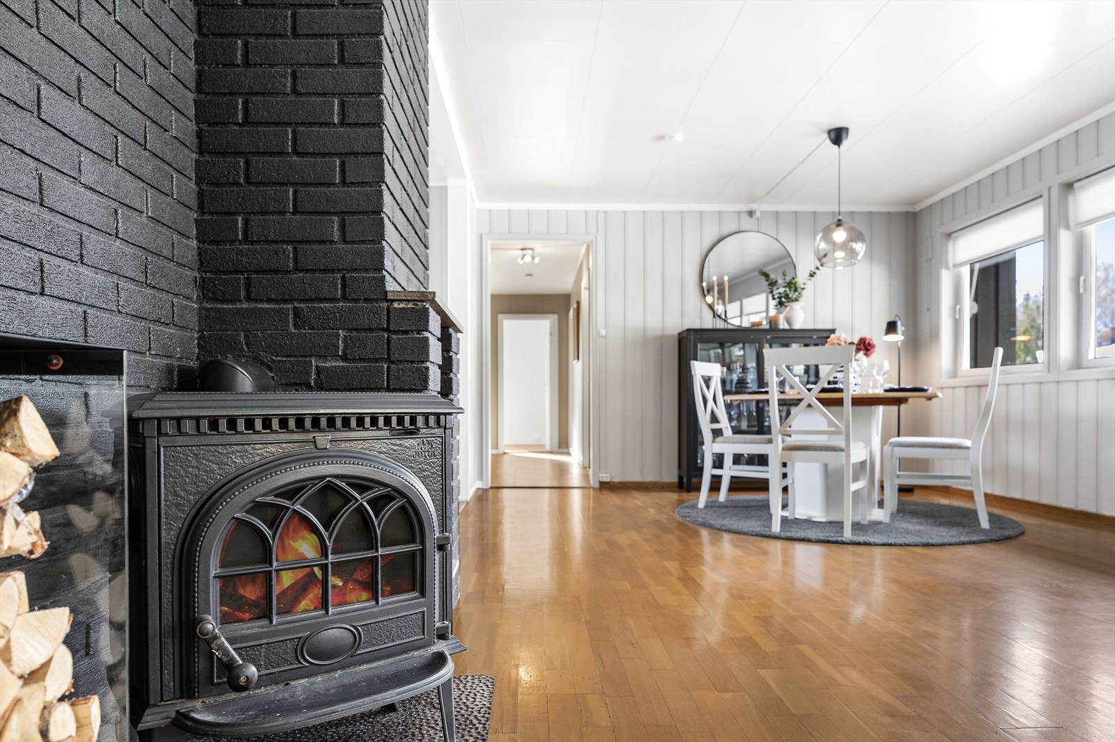 I tillegg bidrar vedovnen til ekstra hygge i den kaldere årstiden. Galleribilde