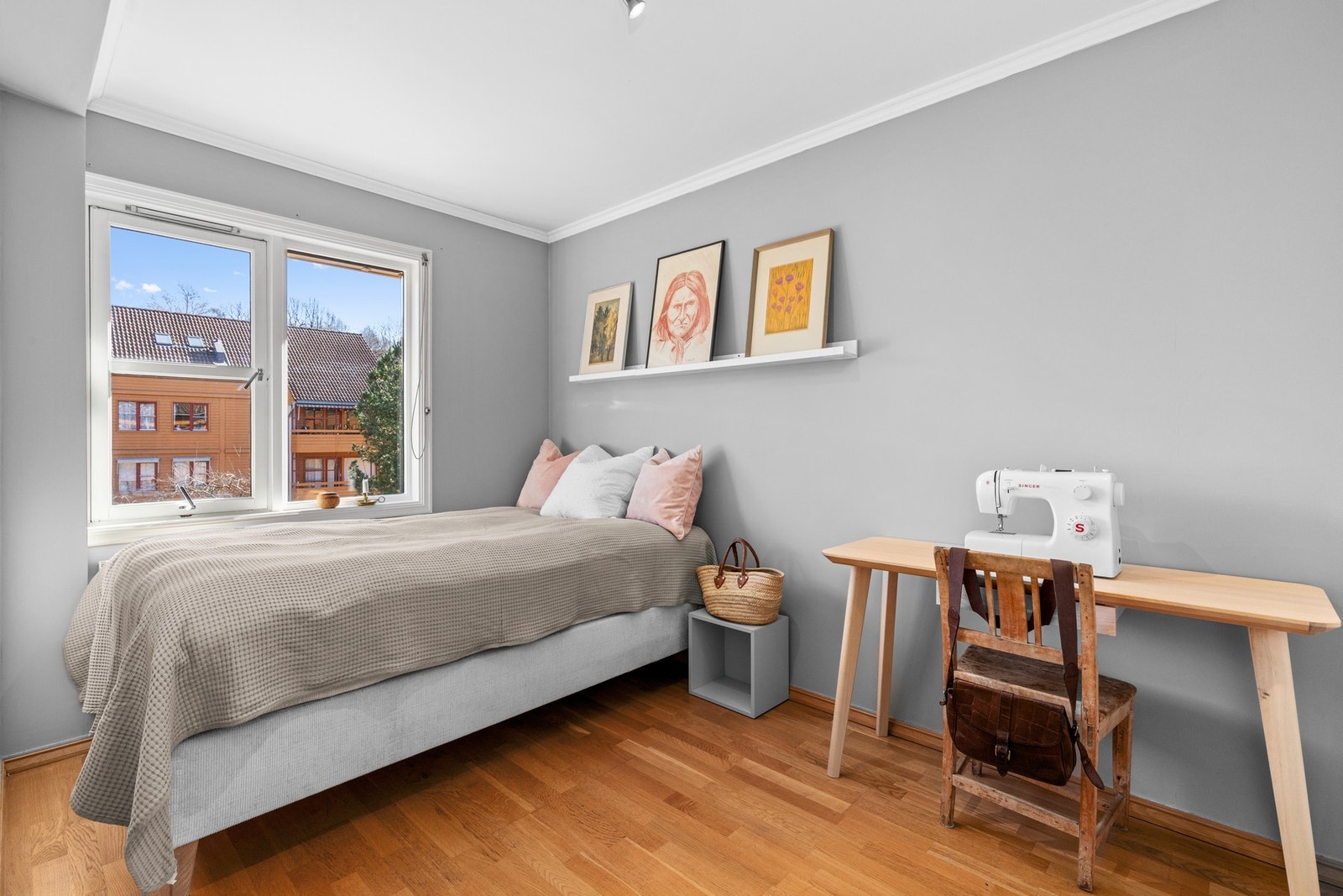 Soverom 2 er også av god størrelse. Galleribilde