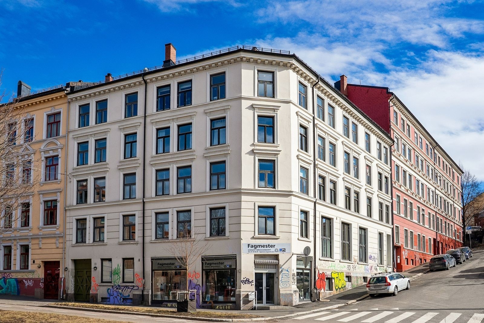 Fasade. Galleribilde