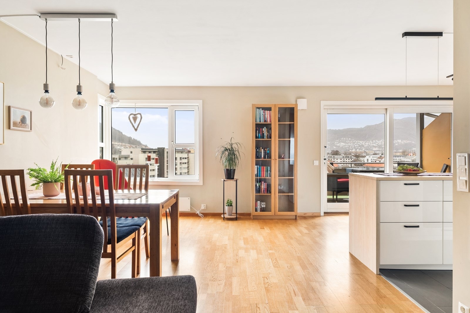 - Eiendomsmegler Norge - Galleribilde