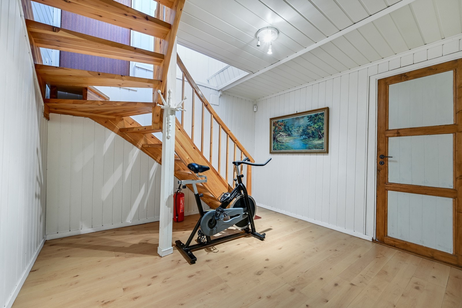 Trapp ned til kjeller. Galleribilde