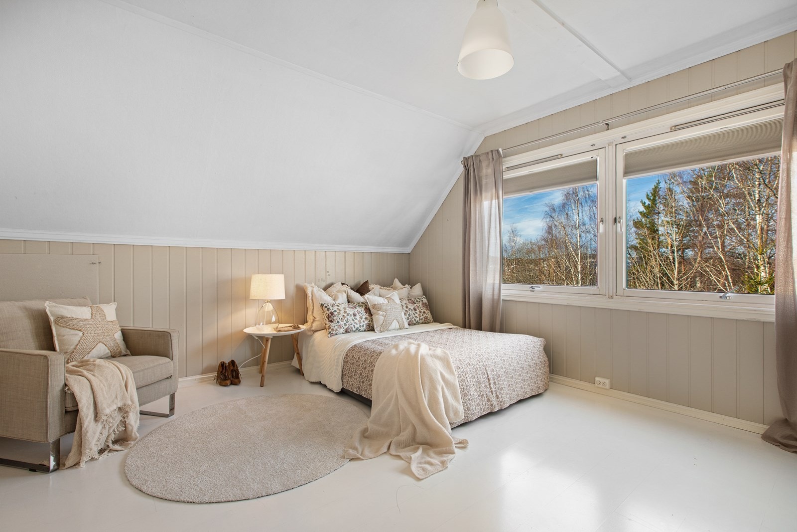 Soverom. Galleribilde
