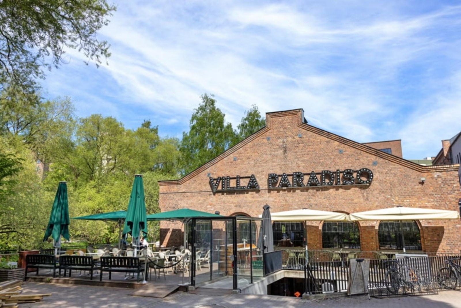 Villa Paradiso på Lilleborg, få minutters gange fra leiligheten. Galleribilde