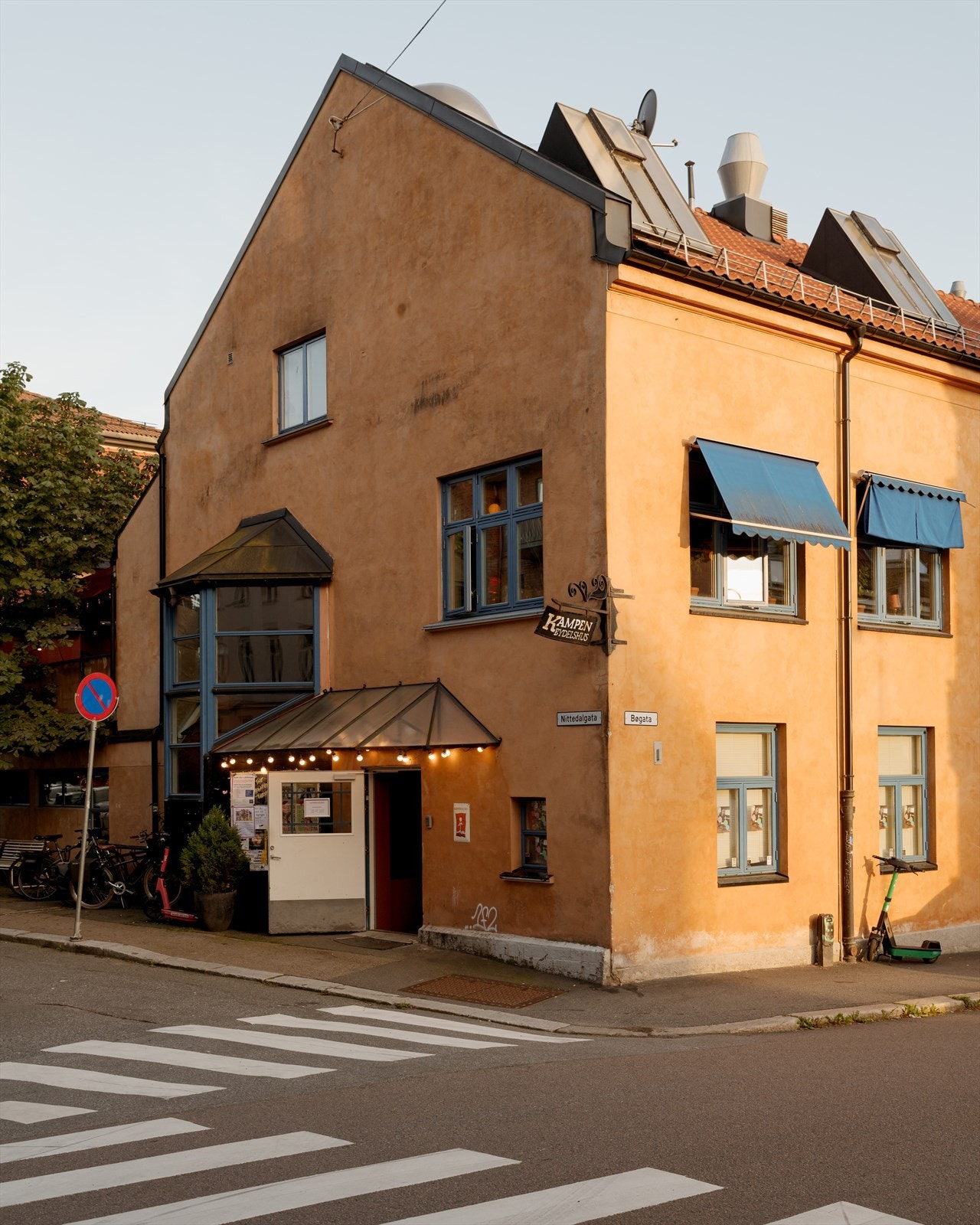 Kampen Bistro er en varm og uformell nabolagsperle med fokus på sesongbasert, kortreist mat. Galleribilde