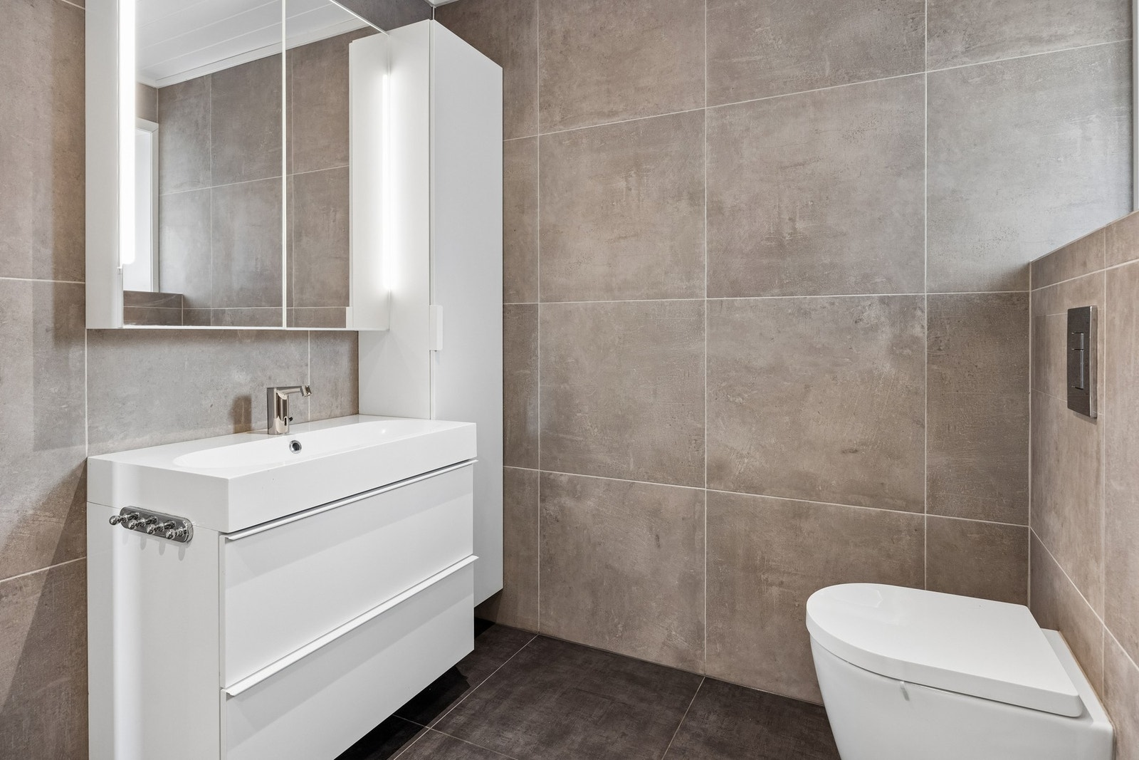 Det nye badet fremstår lyst og moderne. Galleribilde