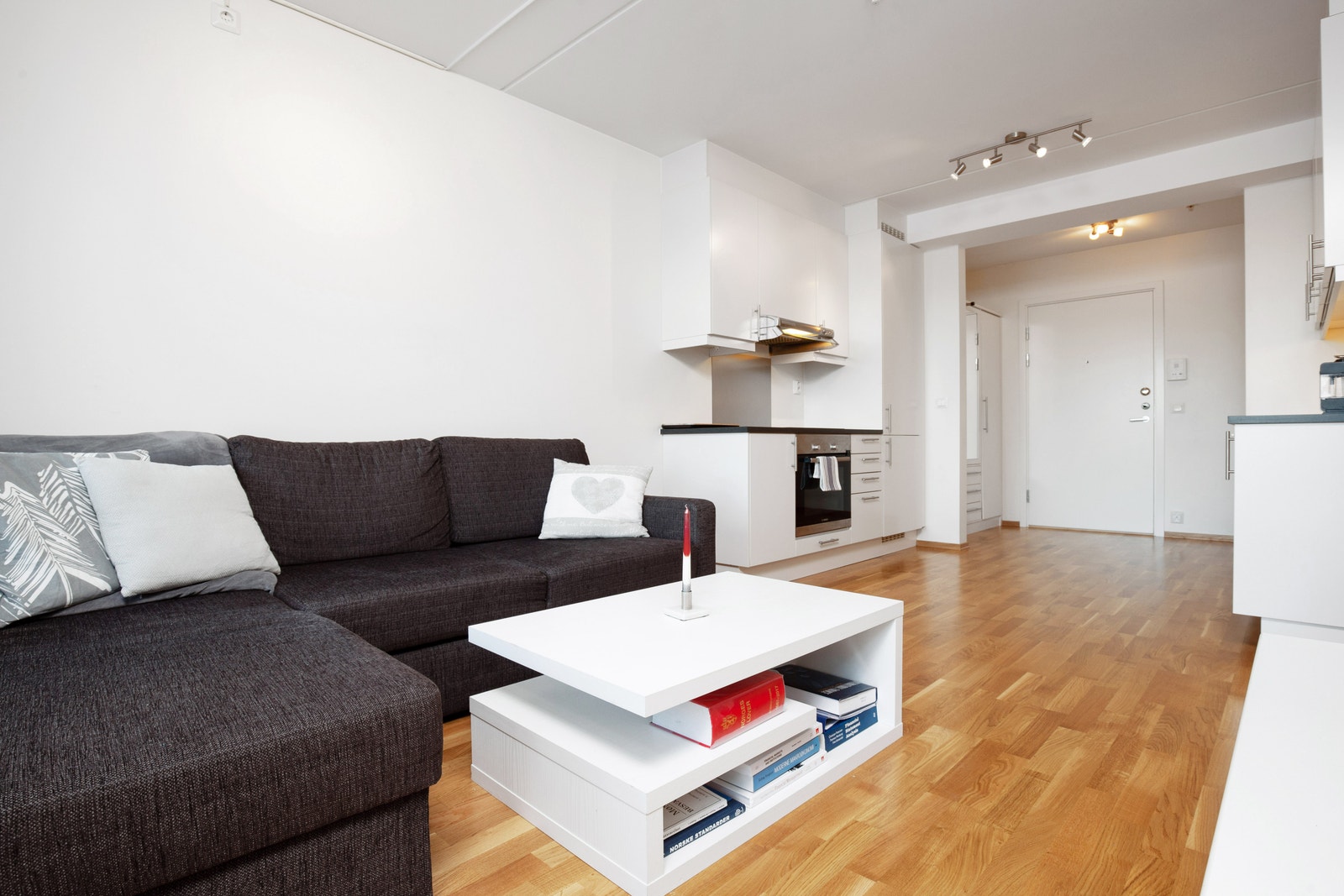 Åpen stue/kjøkkenløsning. Galleribilde