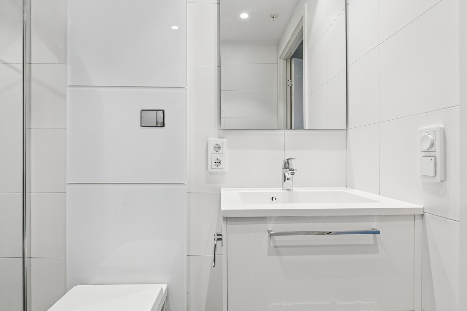 Badet fremstår med moderne standard. Galleribilde