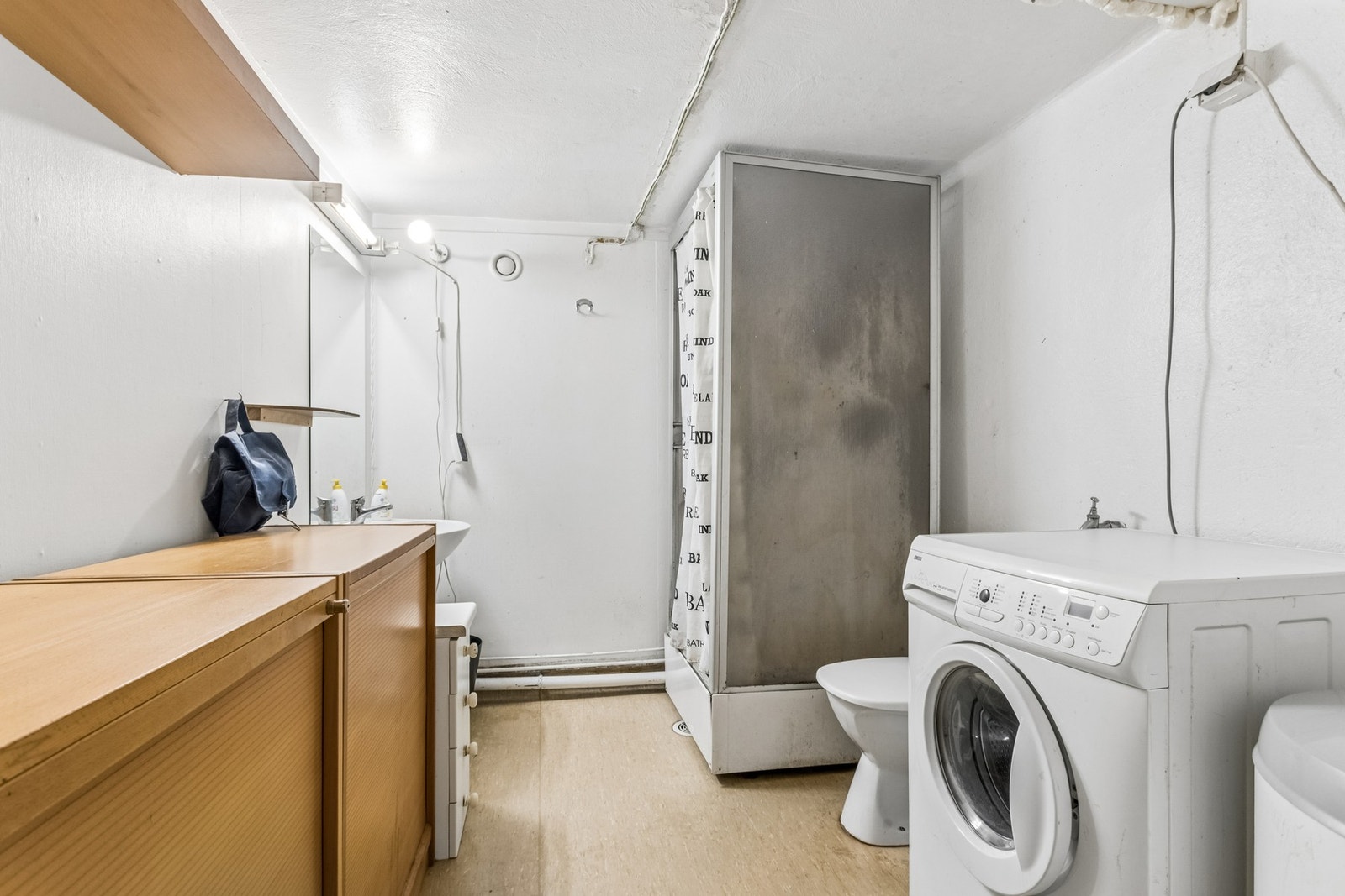 Baderommet er lyst. Galleribilde