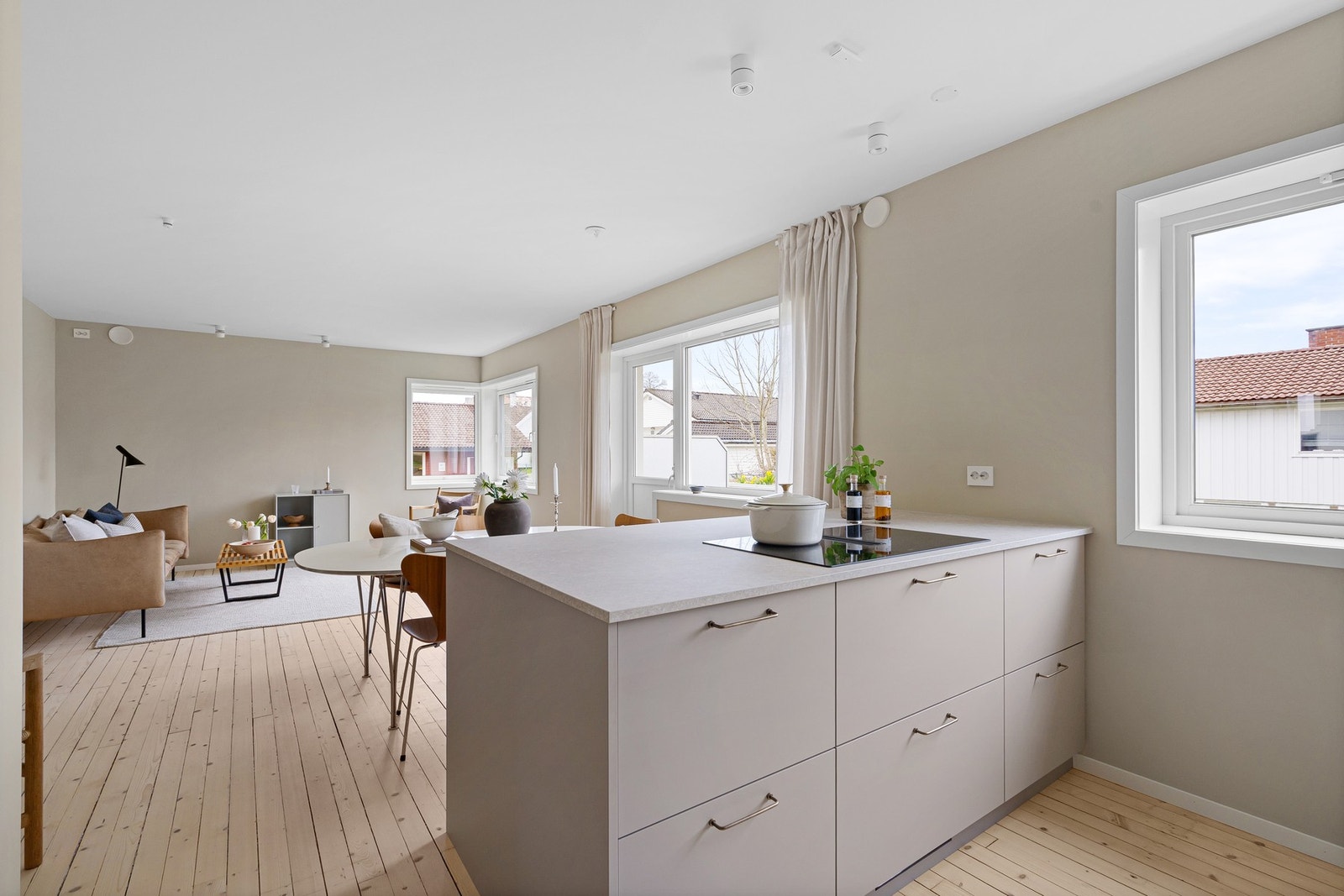 Kjøkken/stue. Galleribilde