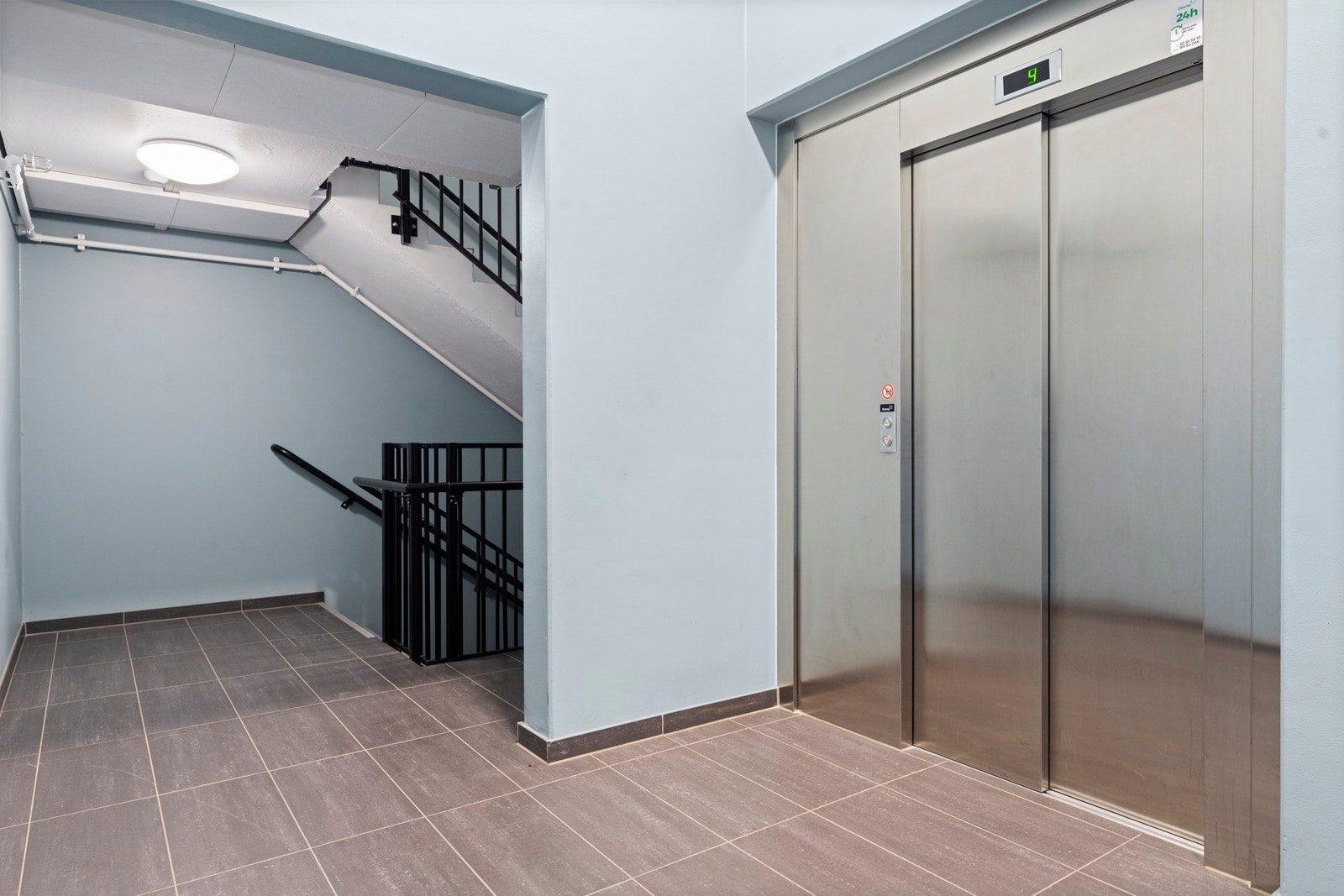Heis til alle etasjeplan. Galleribilde