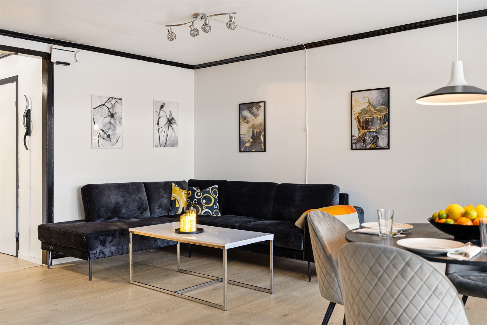 Stue Galleribilde