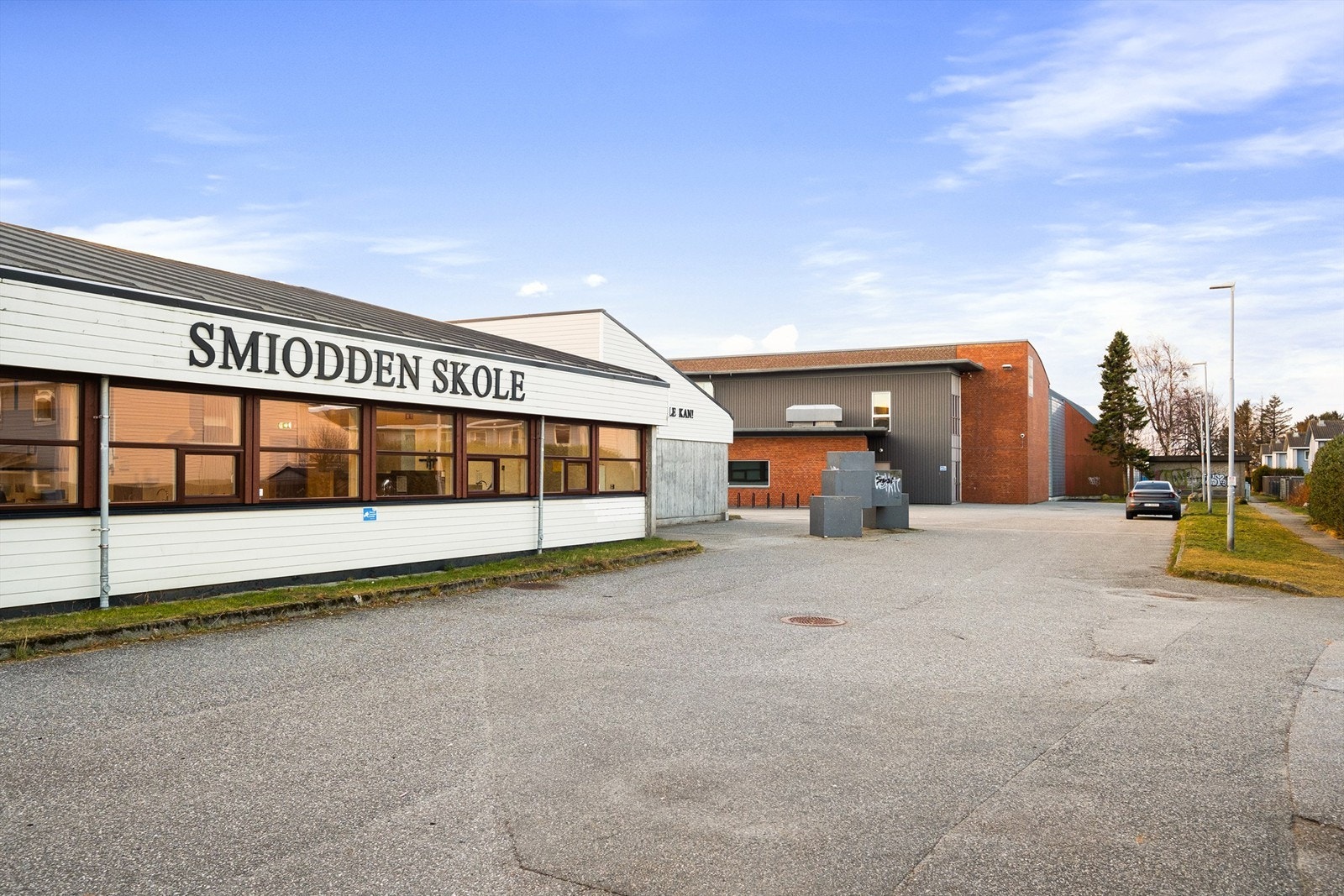 Fra leiligheten er det kort vei til Smiodden skole. Galleribilde