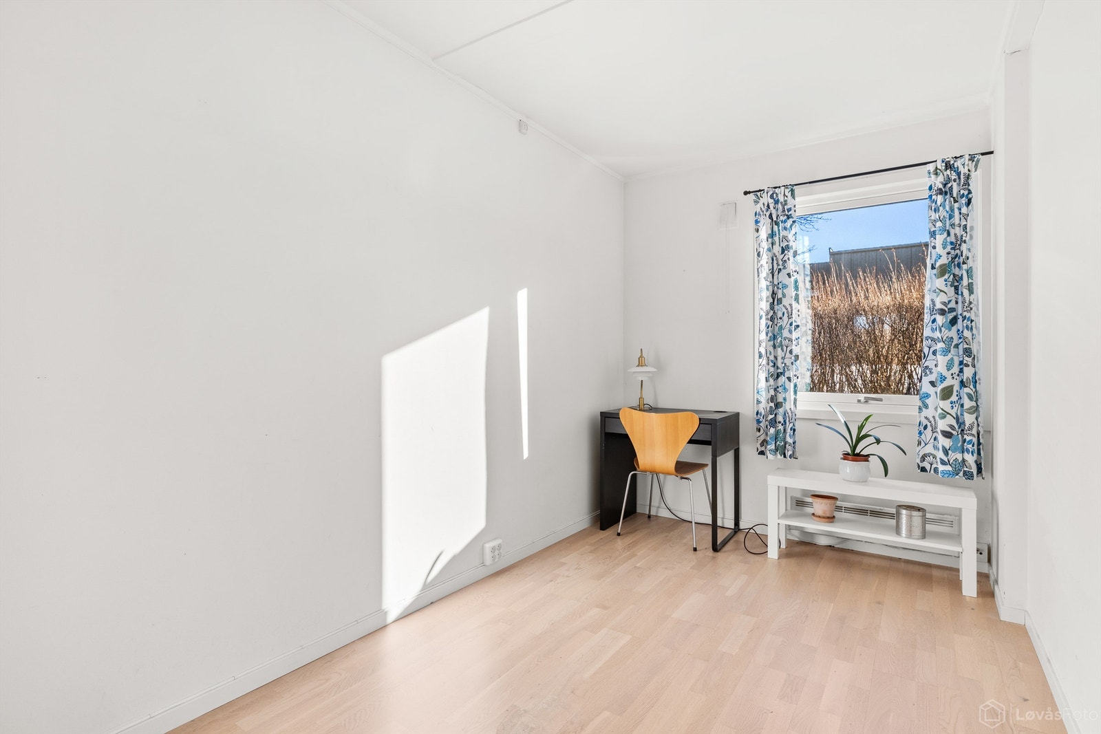 Det tredje soverommet er også av god størrelse, med plass til seng og skrivepult. Galleribilde