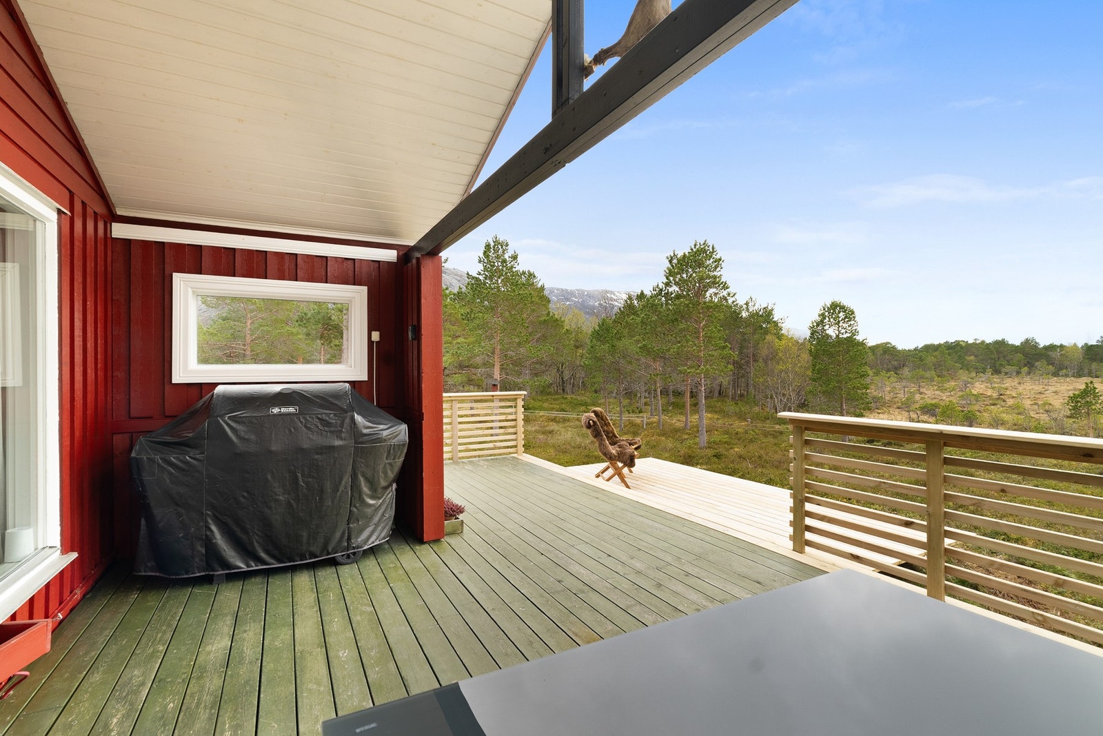 Veranda. Galleribilde