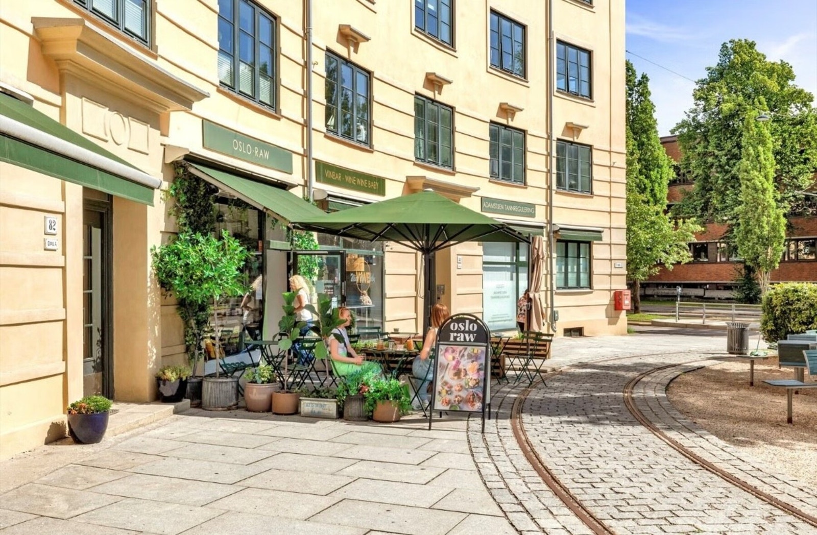 Her kan man virkelig nyte storbylivet med koselige fortauskafeer og idylliske, grønne lunger innen kort rekkevidde. Galleribilde
