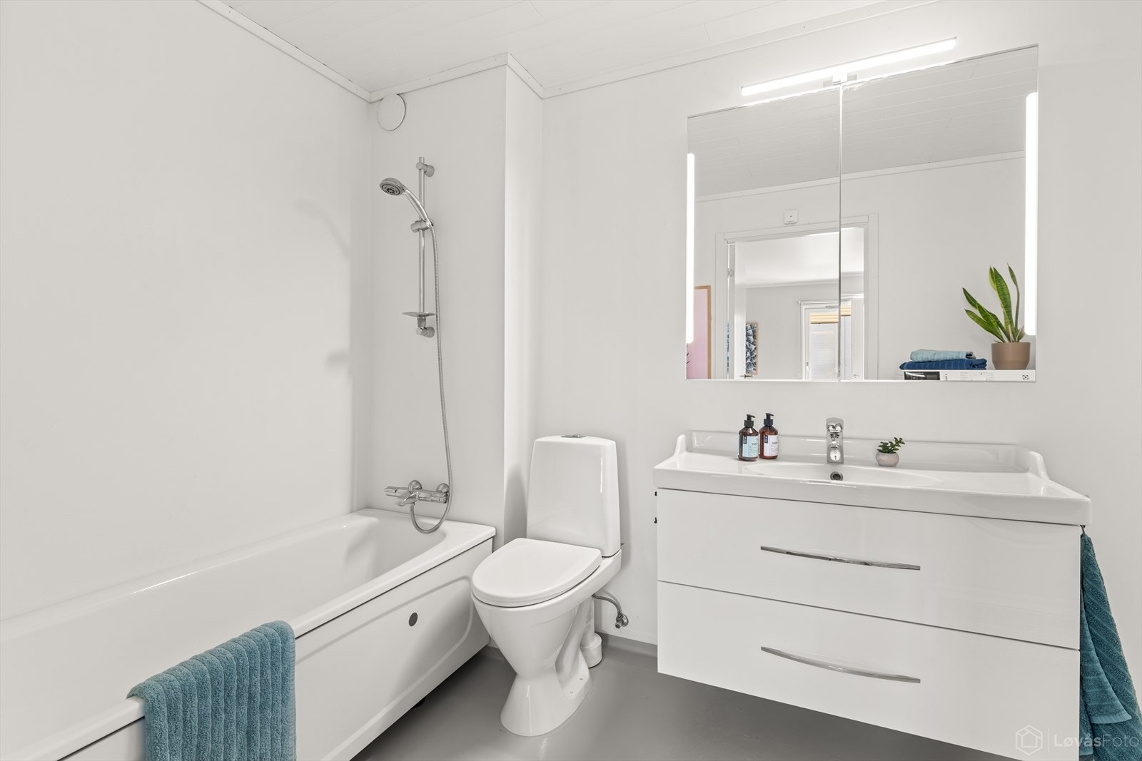 Badet har behov for modernisering. Galleribilde