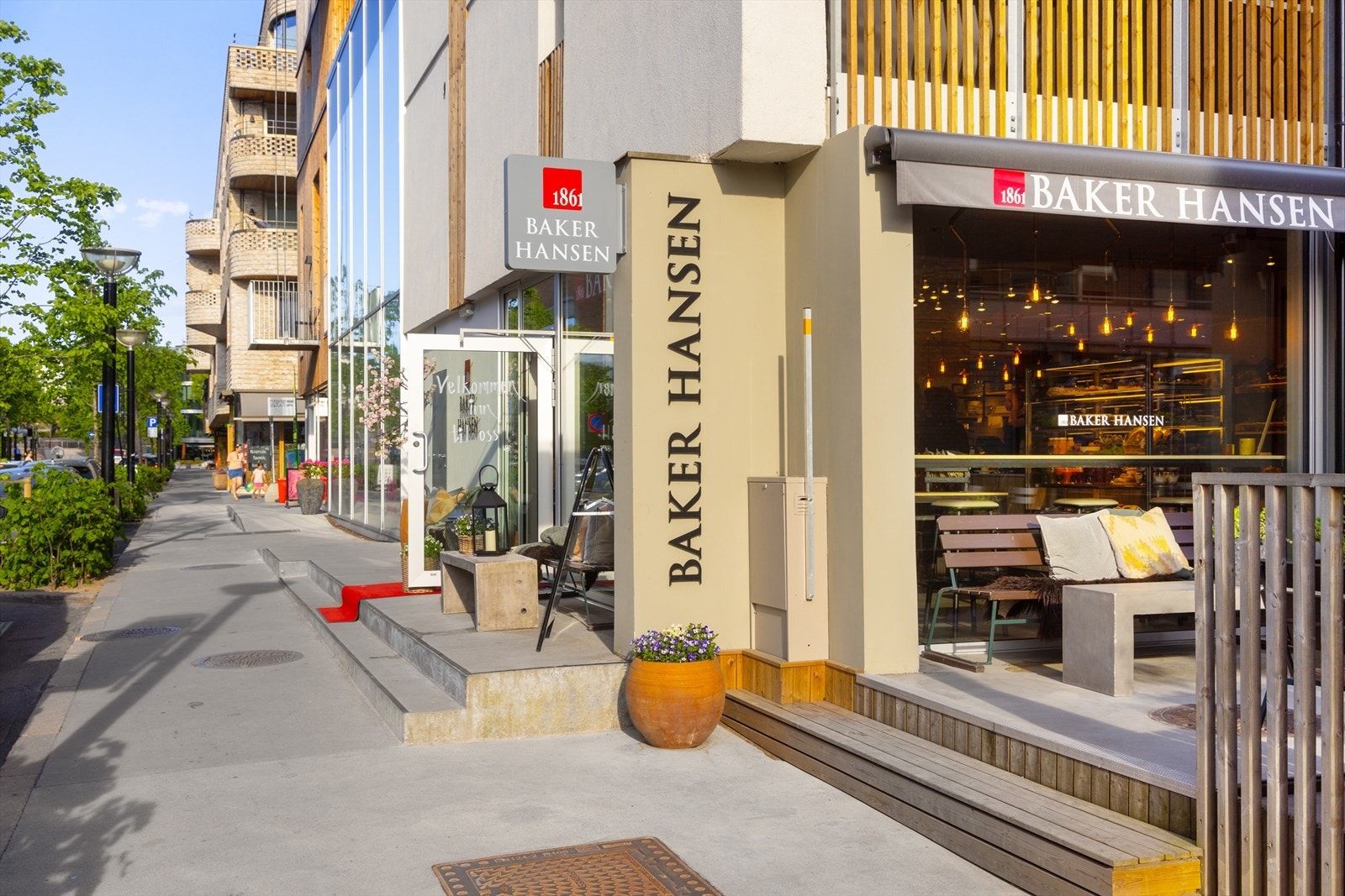 Kort vei til Asker sentrum. Galleribilde