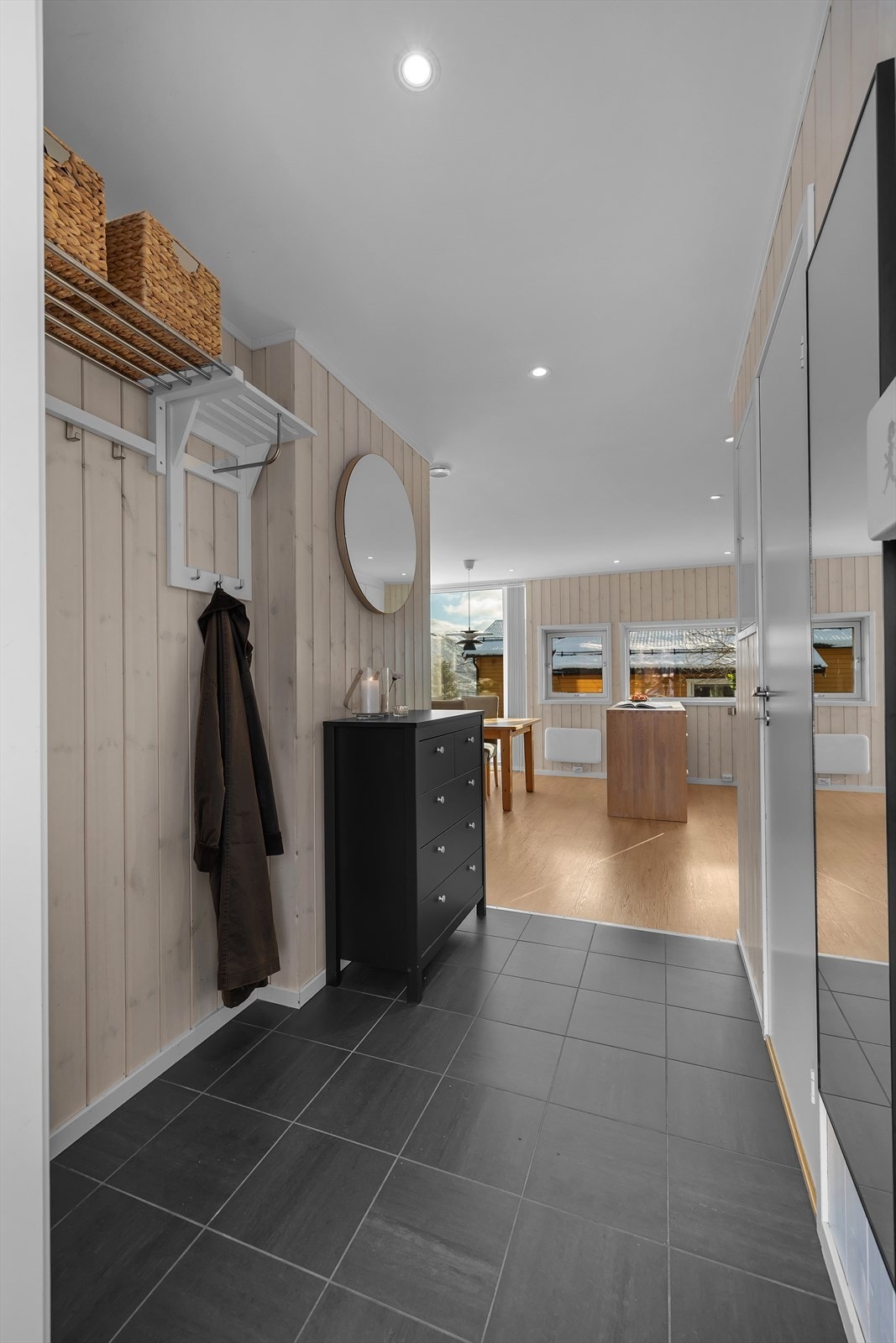 IW0A3558.jp Galleribilde