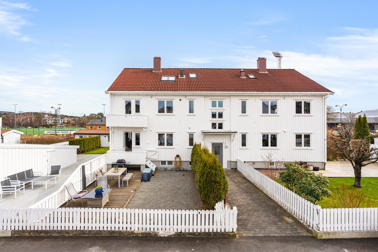 En stor og innholdsrik leilighet med en attraktiv beliggenhet. Galleribilde