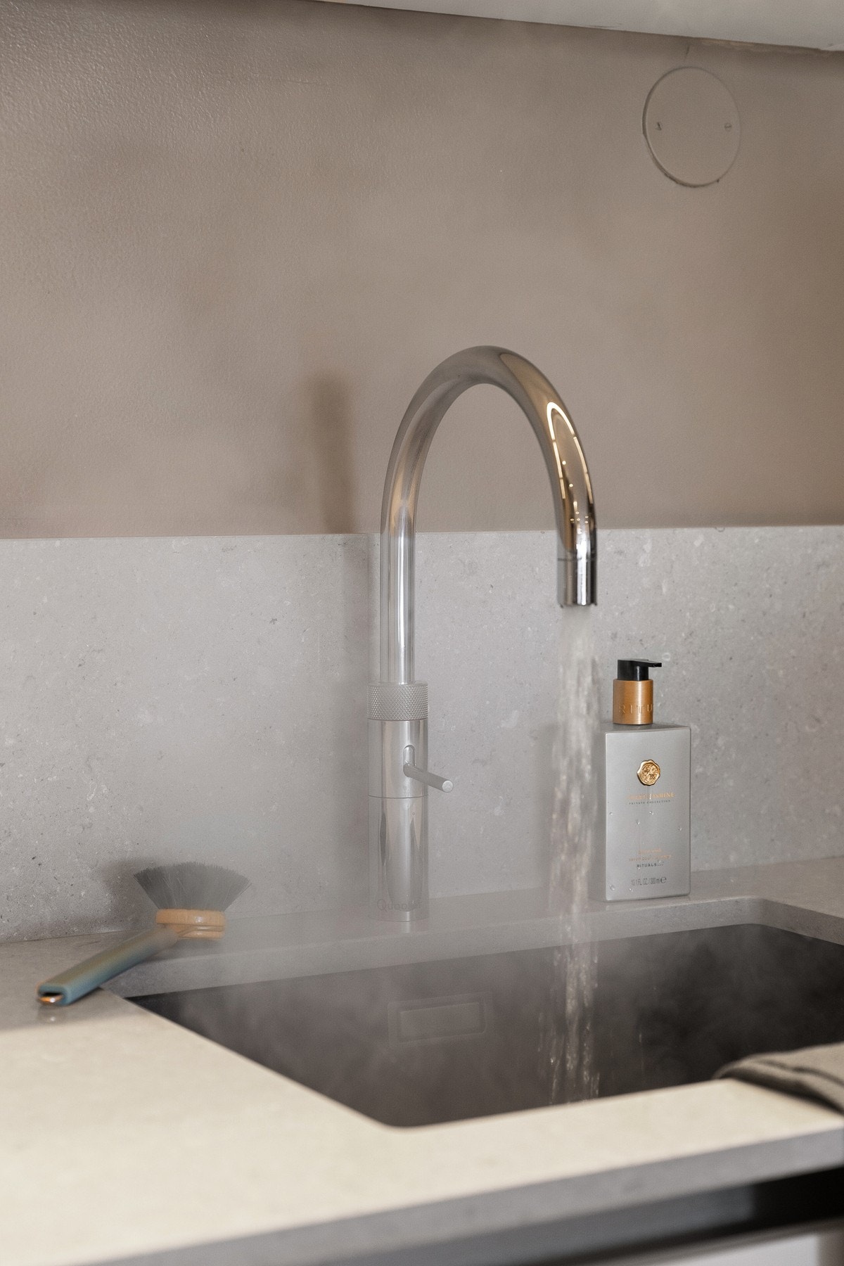 Quooker - kokende vann rett fra kranen, en detalj som løfter hverdagen. Galleribilde