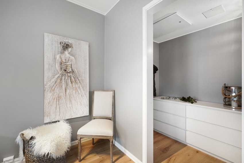 Soverom med bodplass Galleribilde