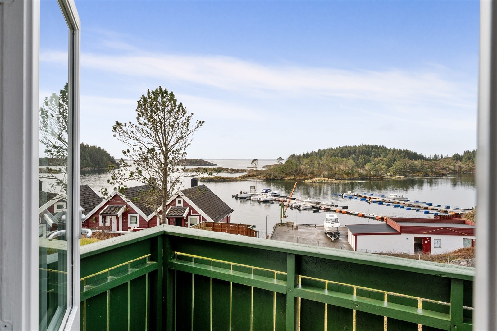 Her kan man nyte fantastisk utsikt og herlige solforhold! Galleribilde