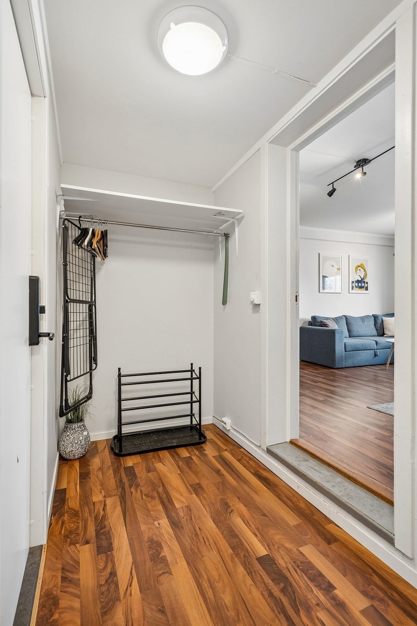 Send info om deg selv og ditt telefonnummer til kontakt@sneutleie.no eller via 'send melding'!