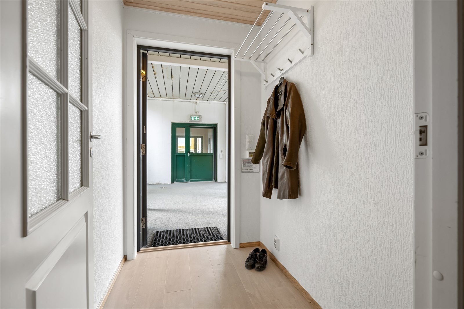 Du ønskes velkommen inn i en hyggelig entrè. Galleribilde