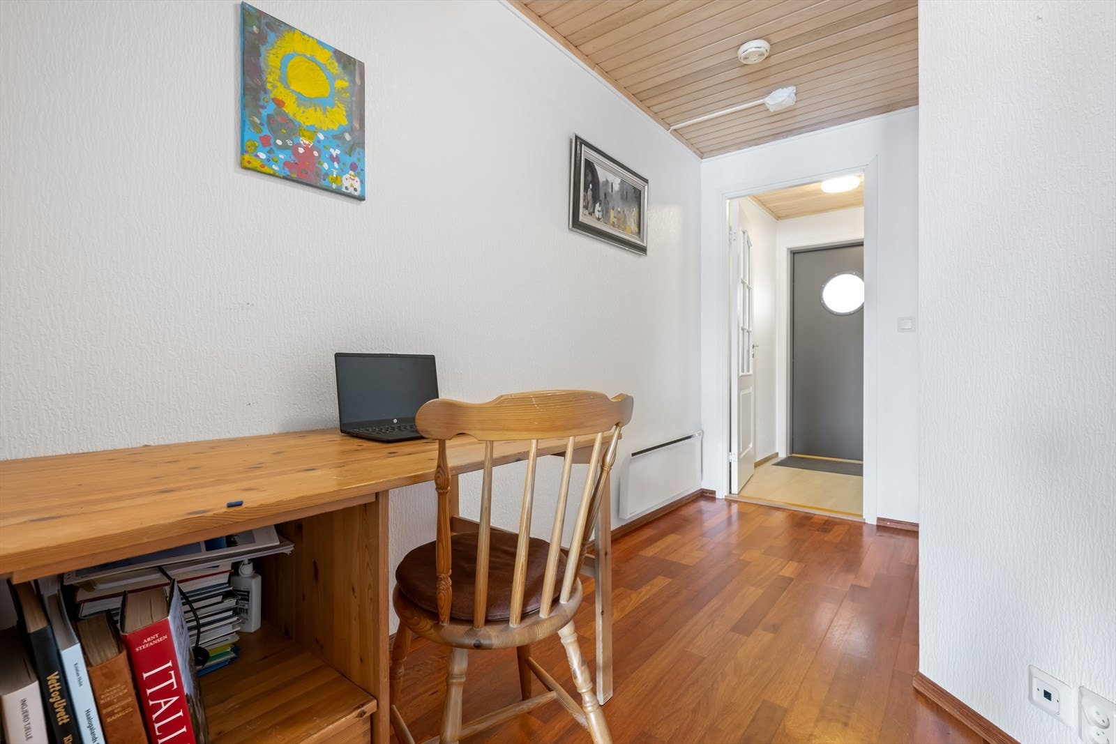 .....eller garderobe om behov. Galleribilde