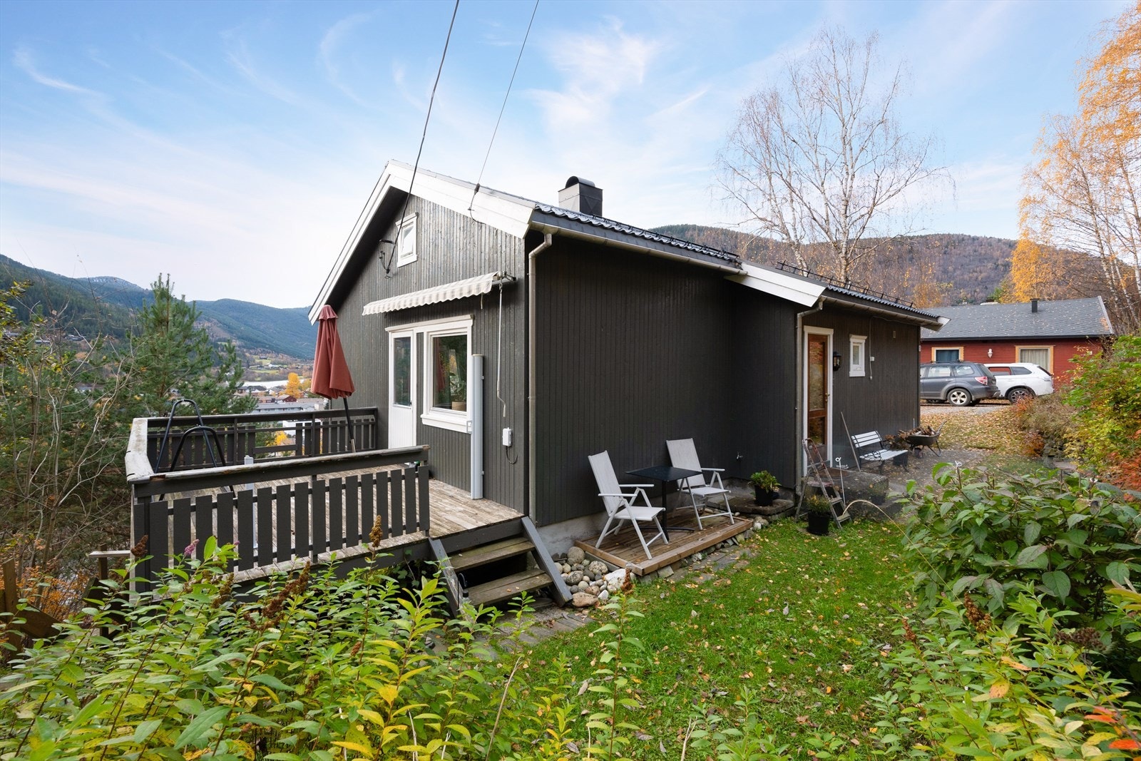 Det er plass til utemøblement på terrassen. Galleribilde