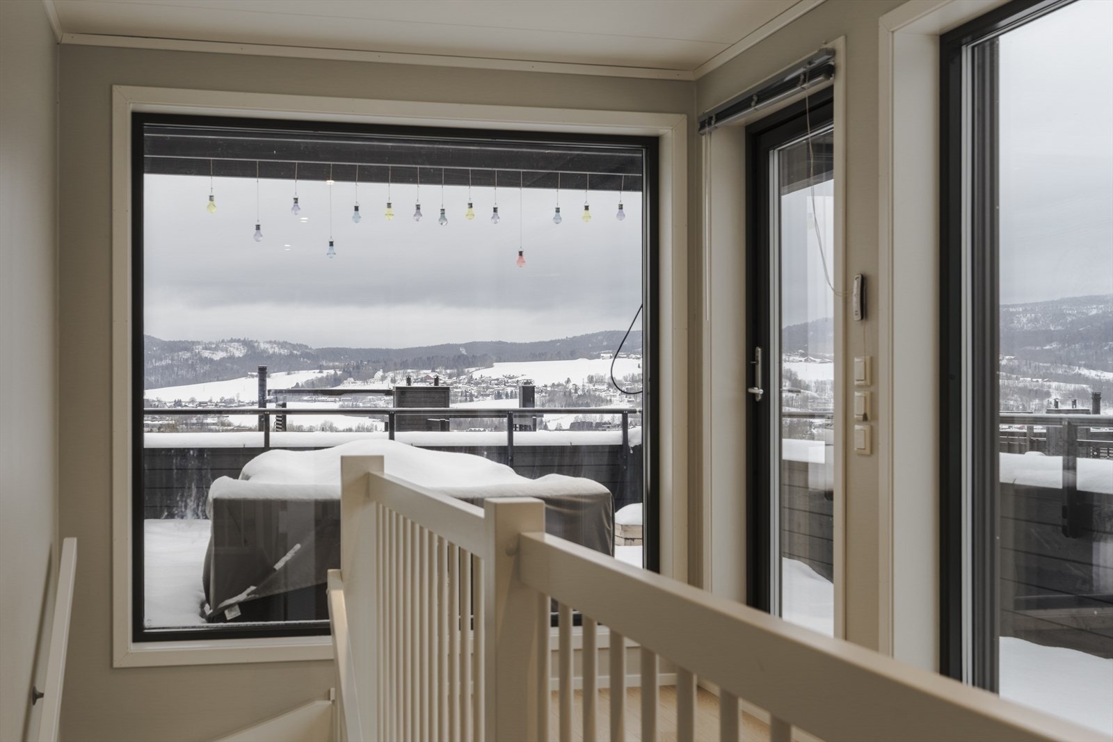 Takterrassen har overbygd pergola Galleribilde