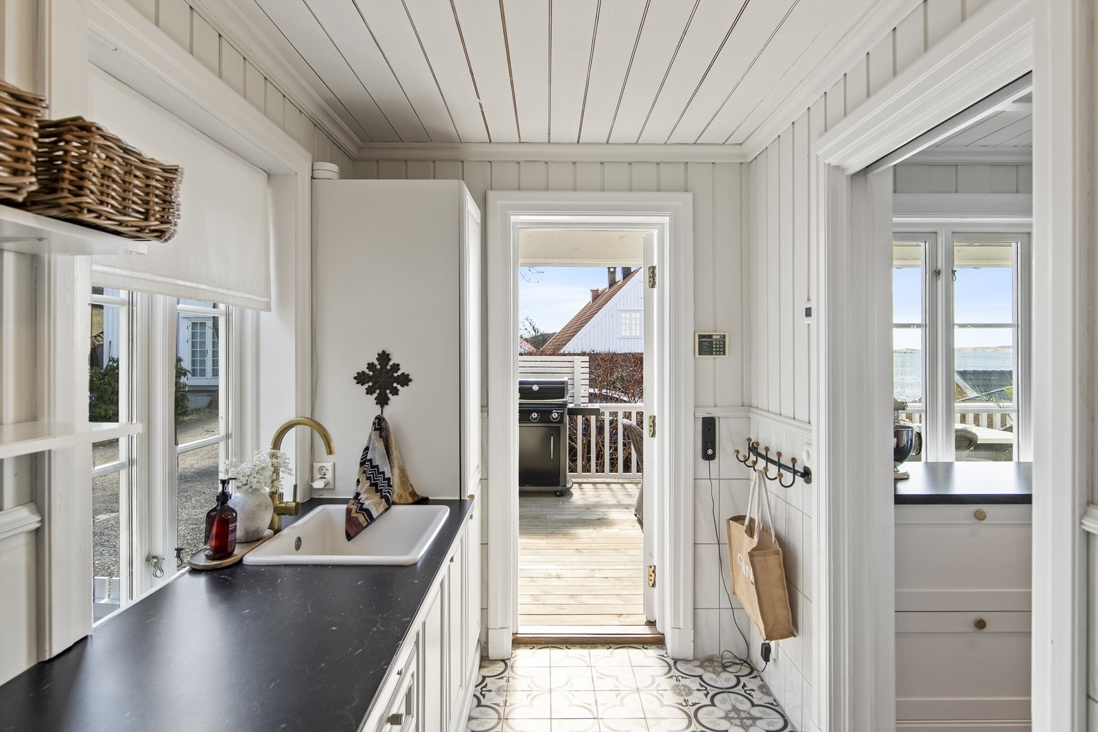 Våtrommet på hovedplanet er et kombinert bad/vaskerom. Galleribilde