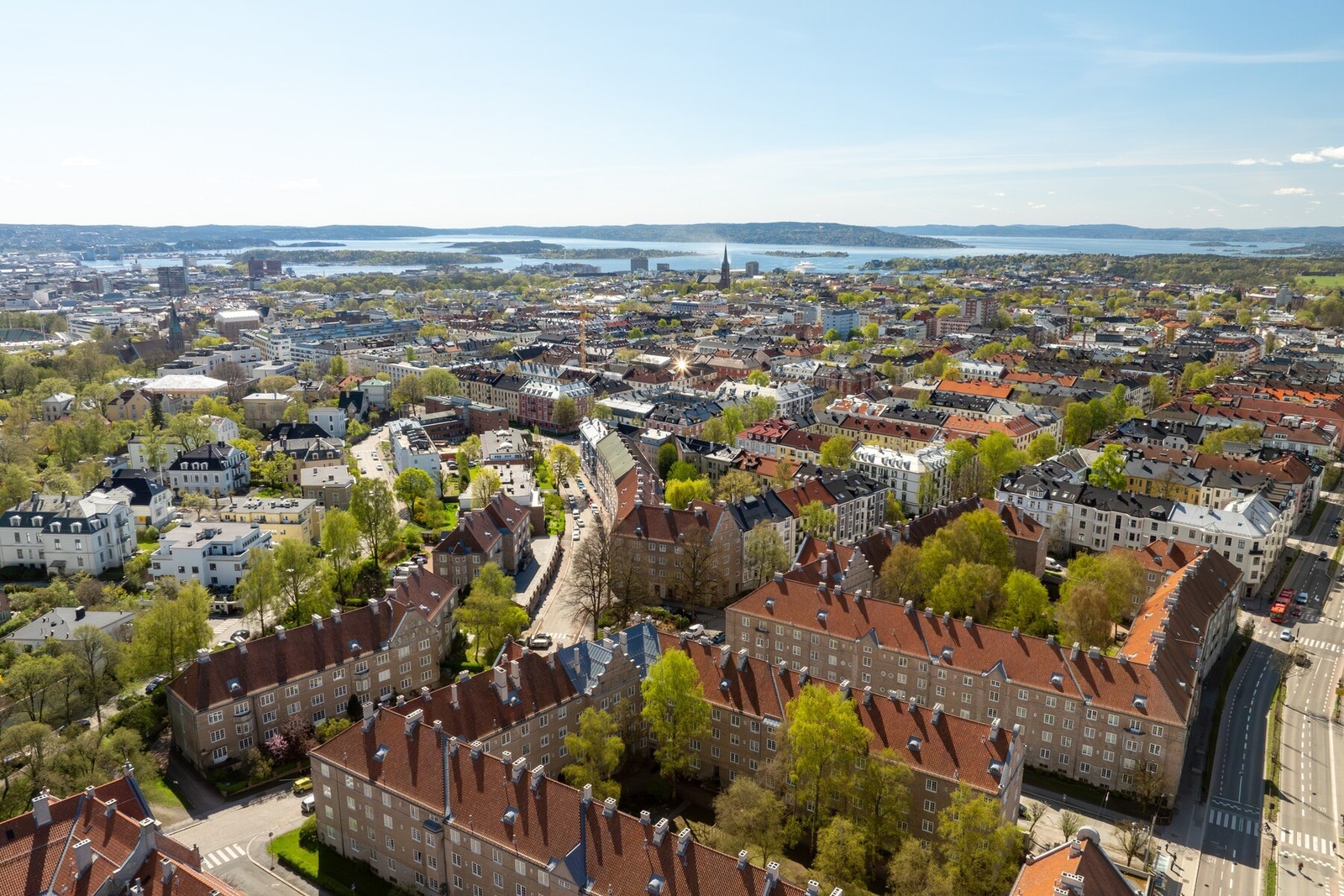 Gangavstand til til alle av Majorstuens handlegater med et stort utvalg av butikker, restauranter og kafeer. Galleribilde
