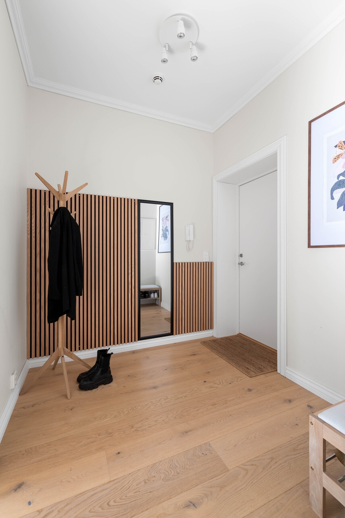 Stor og fin gang med masse plass. Galleribilde